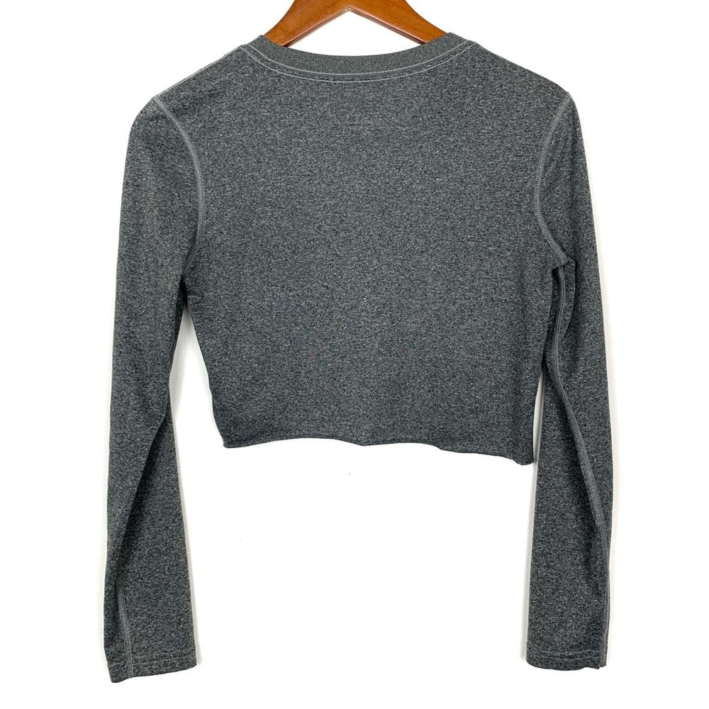 Nike Heathered Charcoal Gray Long Sleeve Crop Top - Picture 2 of 3